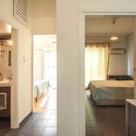 Perfect Choice For Your In The Center Of Apartment